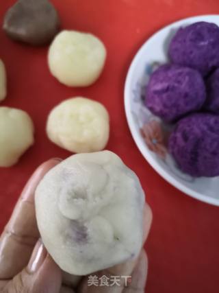 Two-color Snowy Mooncake with Purple Sweet Potato Stuffing recipe