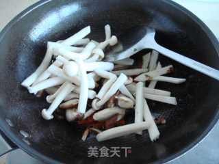 Pork Belly with Assorted Mushrooms in Griddle recipe