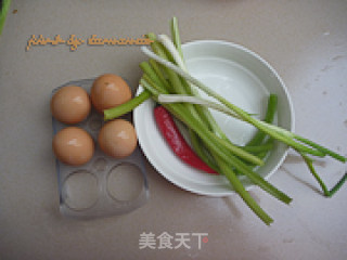 Stir-fried Celery with Soil Eggs recipe