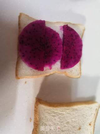 Pitaya Sandwich Bread recipe