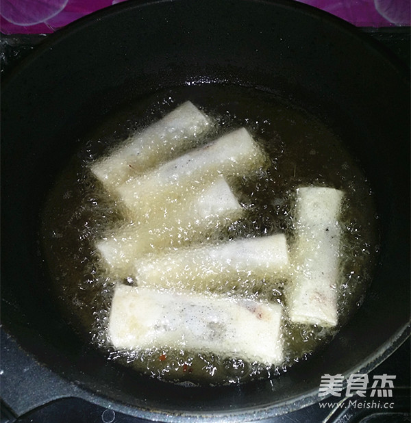 Red Bean Paste Spring Rolls recipe