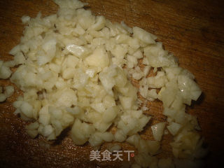 Steamed Loofah with Abalone Sauce and Garlic recipe