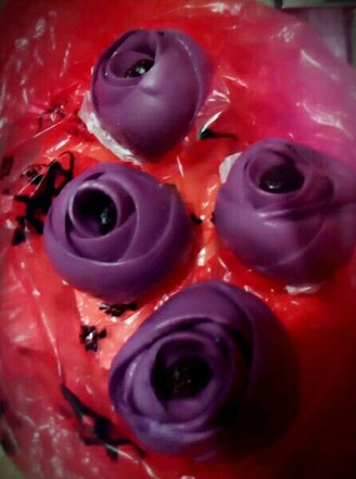 (purple Potato and Rose Steamed Buns)-xuexia recipe