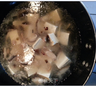 Mushroom, Rape, Tofu Soup recipe