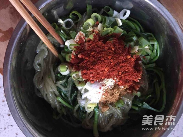 Spinach with Vermicelli recipe