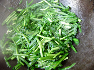 Scrambled Eggs with Leek recipe