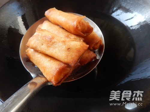 Banana Cheese Spring Rolls recipe