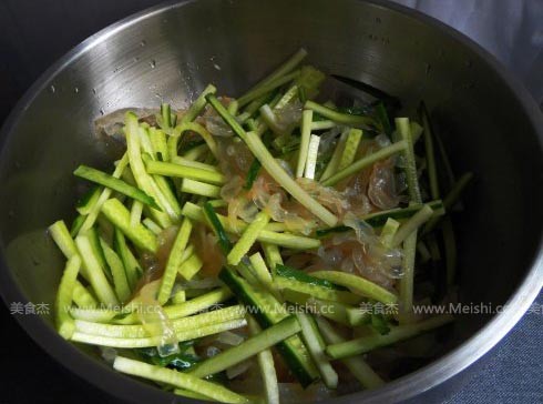 Jellyfish Salad recipe