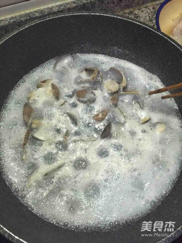 Boiled Clams recipe