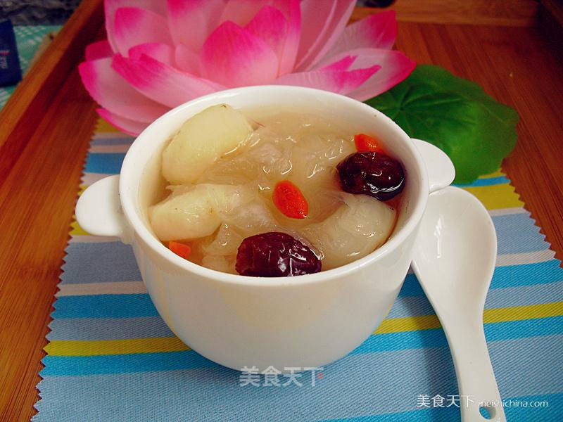 Water Chestnut and White Fungus Soup recipe