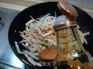 Private Dish "fried Tripe with Mushrooms" recipe
