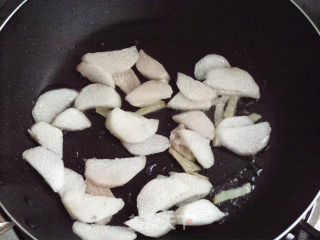 Small Stir-fried Three-color recipe