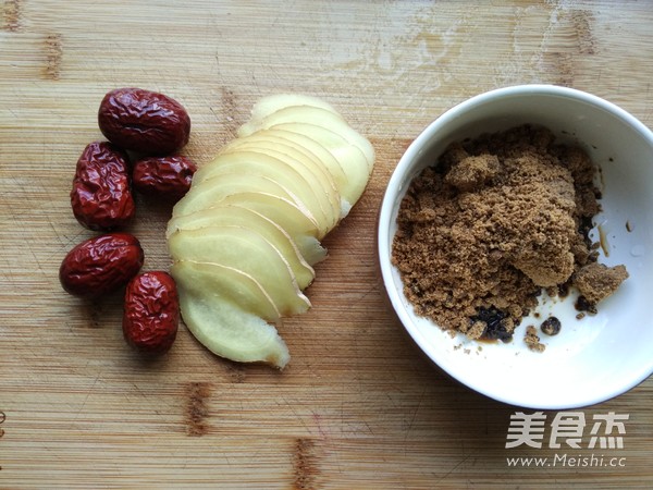 Red Dates and Ginger Tea Hit The Egg recipe