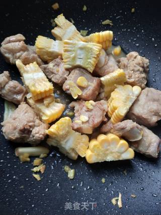 Roasted Pork Ribs with Corn and Potatoes recipe