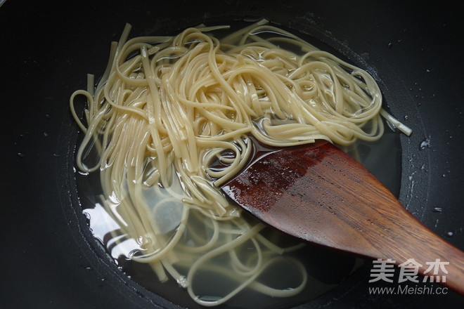 Spaghetti with Cranberry Bolognese recipe
