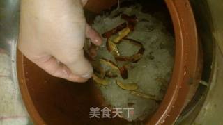 Stewed Bird's Nest with Red Dates and Rock Sugar recipe