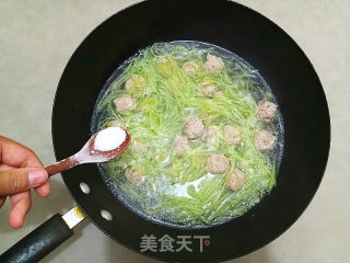 Green Radish Meatball Soup recipe