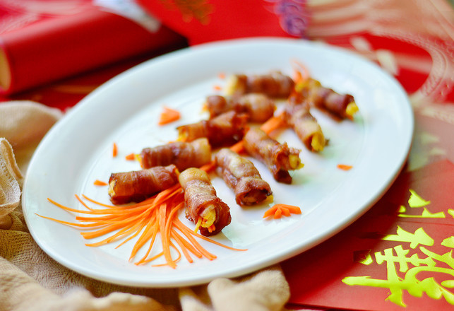 Firecrackers to Welcome The Spring Festival-cheese and Bacon Roll recipe