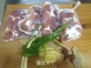 Braised Duck Leg Bibimbap recipe