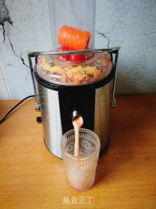 Pineapple Carrot Cherry Tomato Juice recipe