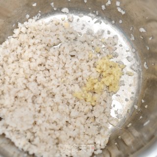 Steamed Lion Head recipe