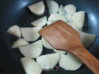 Potatoes and Chinese Cabbage Wide Noodles recipe