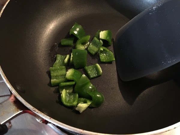 Stir-fried Gluten with Shiitake Mushrooms recipe