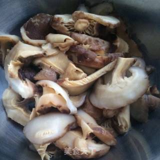 Mushroom Chicken Soup recipe