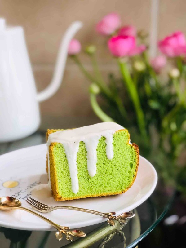 Spinach Chiffon Cake recipe