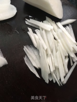 Carp Soup with White Radish recipe