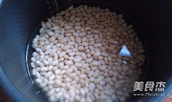 White Honey Beans recipe