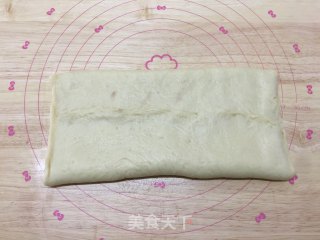 Bean Paste Flower Bread recipe