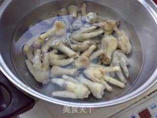 Chicken Feet with Onion recipe