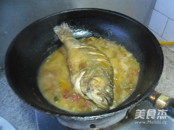 Sea Bass in Oyster Sauce recipe