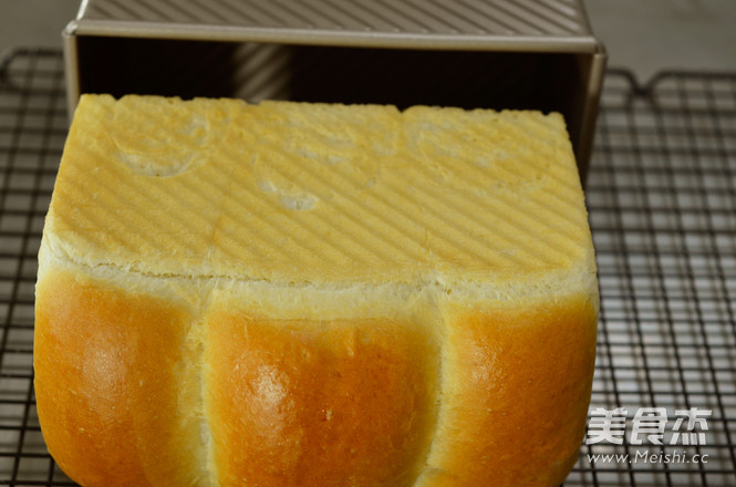 70% Medium Type Hokkaido Toast recipe