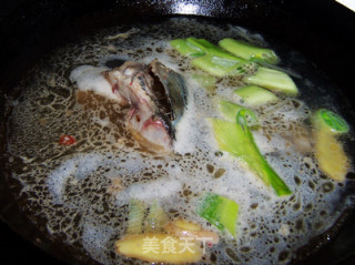 Boiled Fish with Perfume recipe