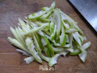 Stir-fried Leishan with Leek recipe