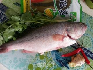 New School Sauerkraut Boiled Sea Bass recipe