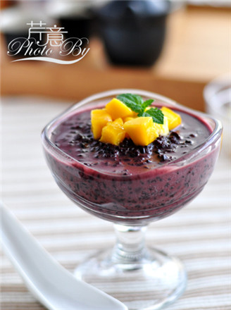 Black Glutinous Rice with Mango Coconut Milk recipe