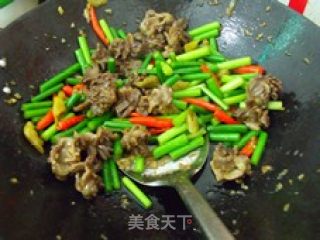 Garlic Stalk Chrysanthemum Gizzard recipe