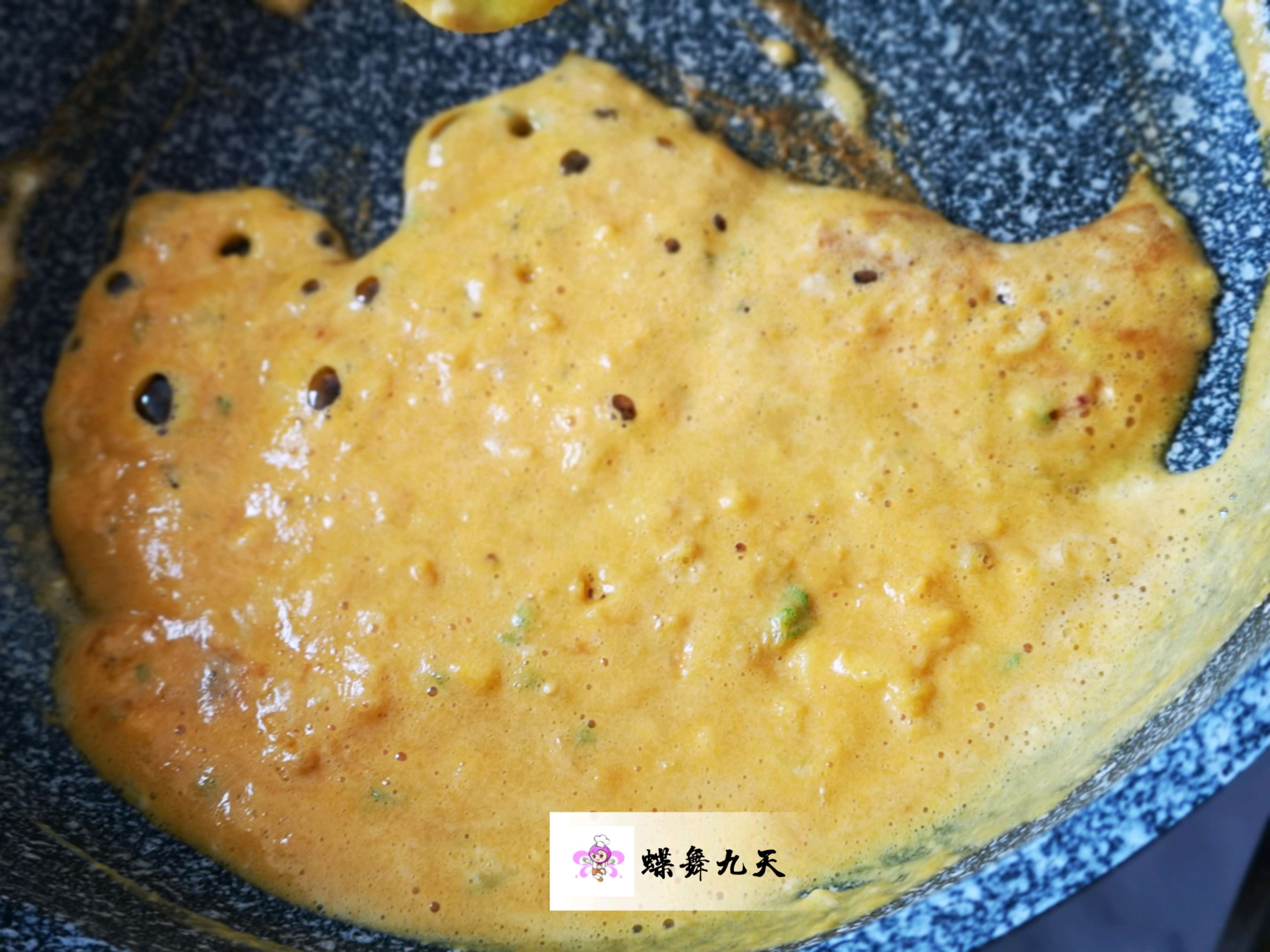 The Easiest Way to Consume Salted Egg Yolk, Golden Sand Toast recipe