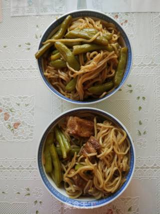 Braised Noodles with Pork Belly and Beans recipe