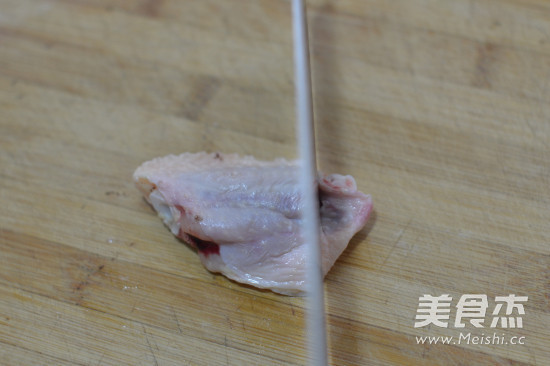 Braised Chicken Wings with Three Sauces recipe