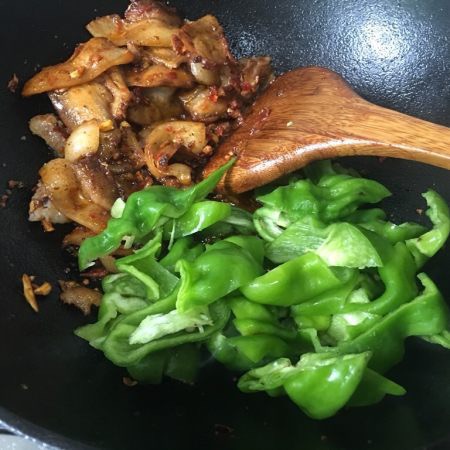 Green Pepper Twice Cooked Pork recipe