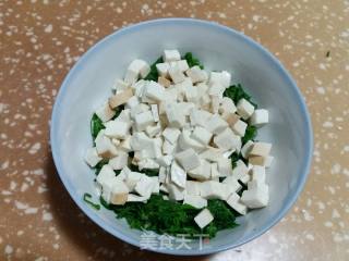 Shepherd's Purse Mixed with Fragrant Dried recipe