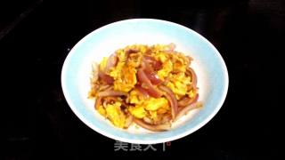 Scrambled Eggs with Shrimp Skin recipe