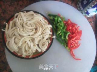 Stir-fried Bean Curd with Double Pepper Bean Sprouts recipe