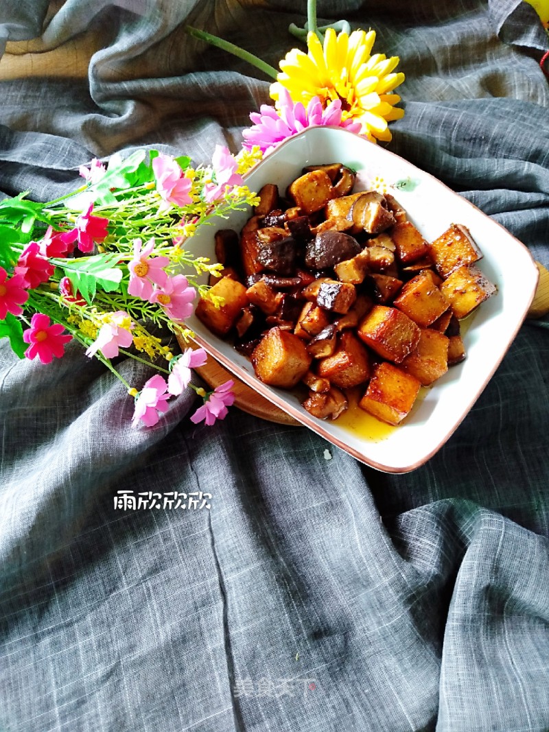 Fish Tofu and Shiitake Mushrooms recipe