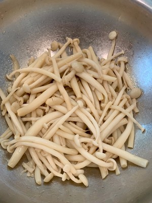 Soy Sauce Garlic Flavored Enoki Mushroom😍 recipe