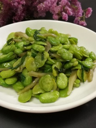 Roasted Broad Beans with Scallion Mustard